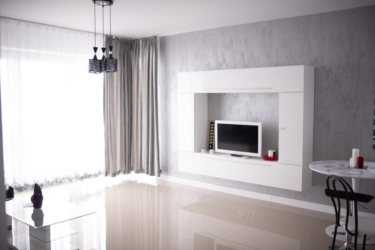 Apartament Denissia Oradea Extérieur photo