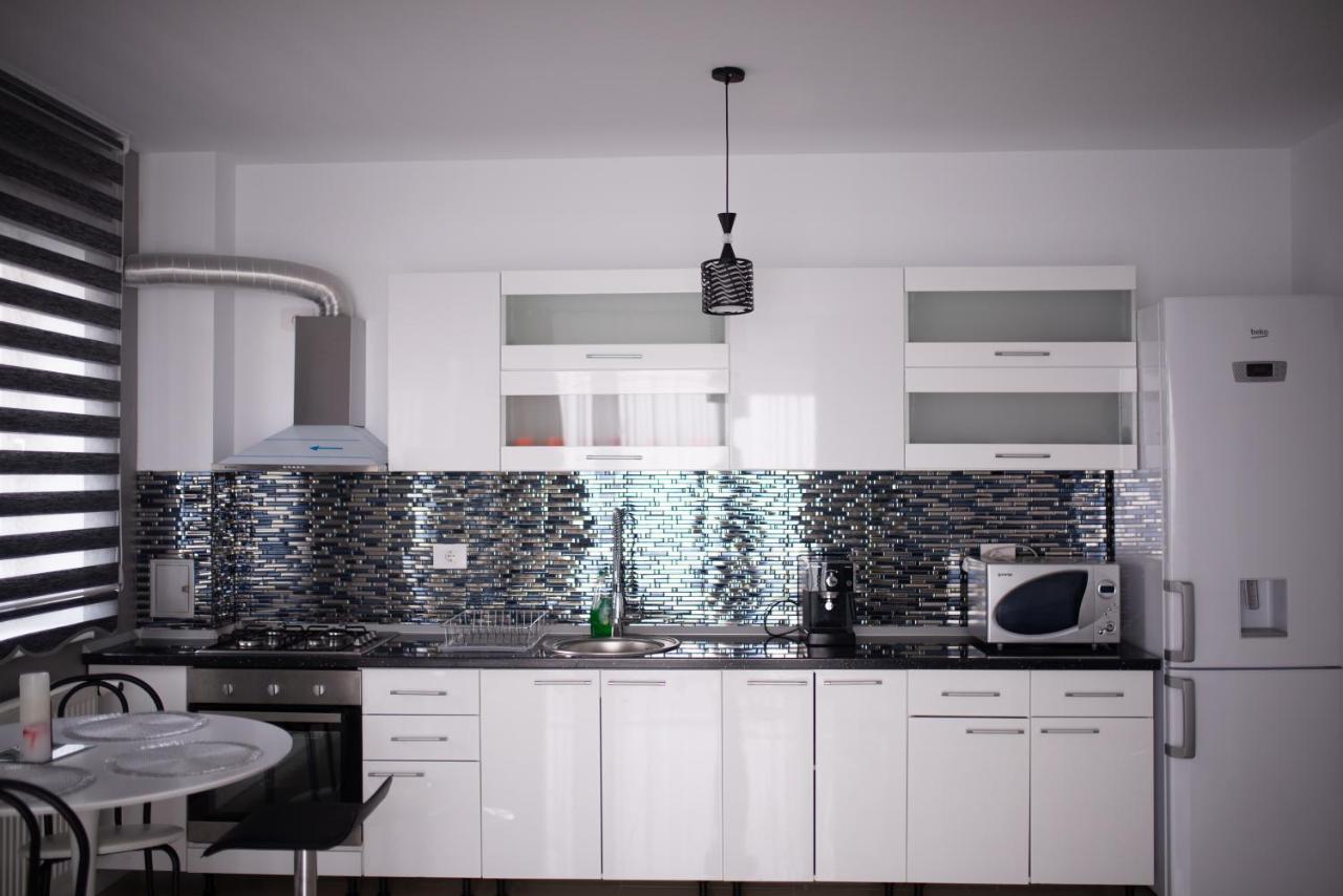 Apartament Denissia Oradea Extérieur photo