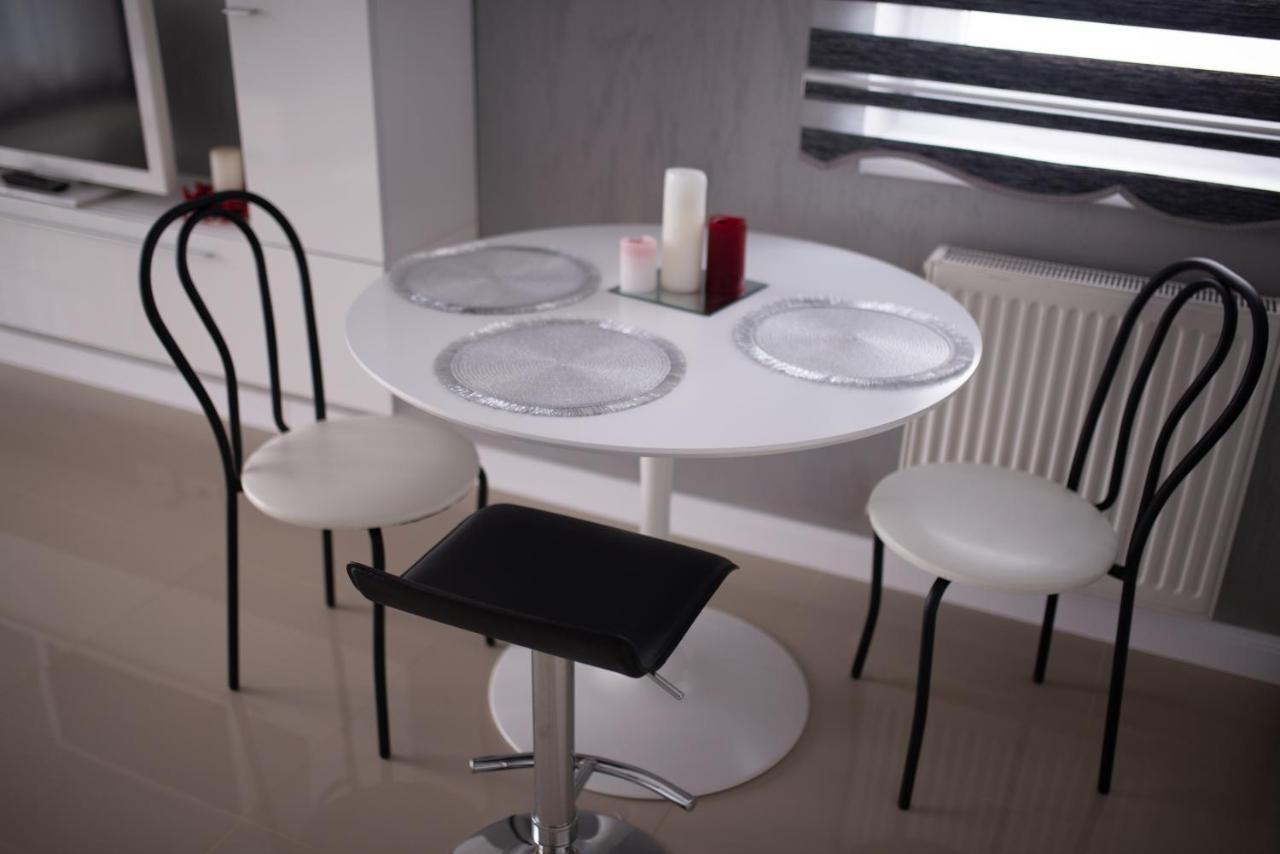 Apartament Denissia Oradea Extérieur photo