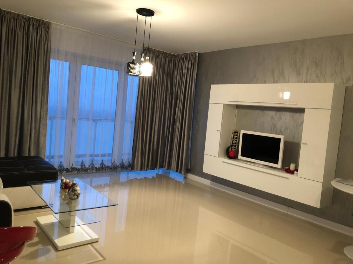 Apartament Denissia Oradea Extérieur photo